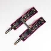 Черные кожаные оковы с розовой строчкой - Crazy Handmade - купить с доставкой в Энгельсе