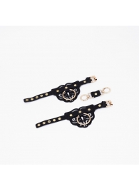 Черные кожаные наручники с клепками, кольцами и золотистой фурнитурой - Crazy Handmade - купить с доставкой в Энгельсе